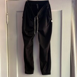Vuori Charcoal Joggers